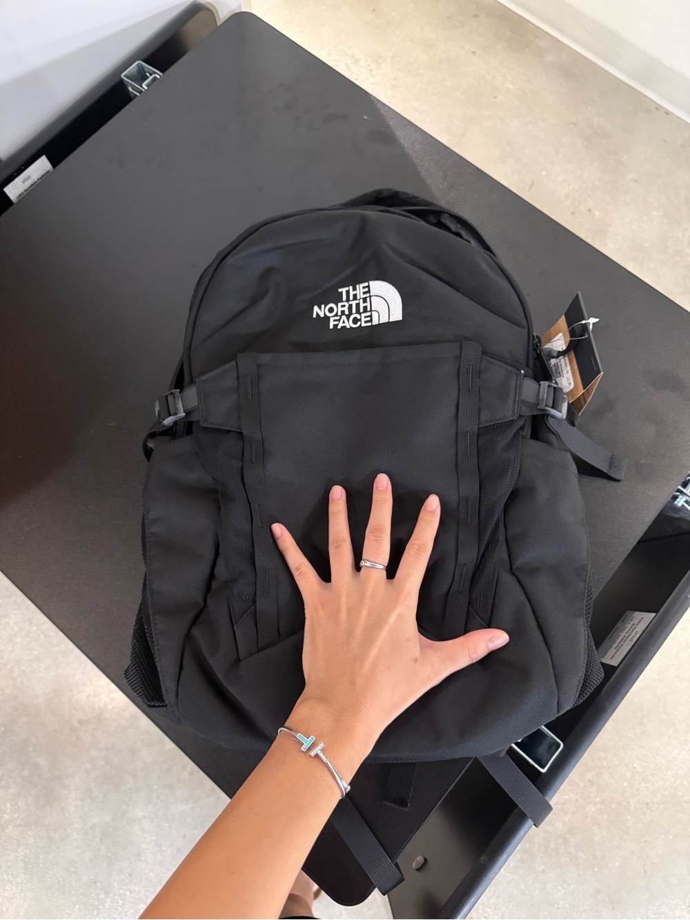 NWT!The North Face PivotER Backpack TNF Black Laptop Travel School Bag,Unisex - Picture 9 of 11